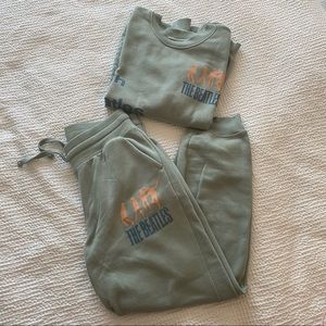 ❌SOLD❌ The Beatles sweat suit set